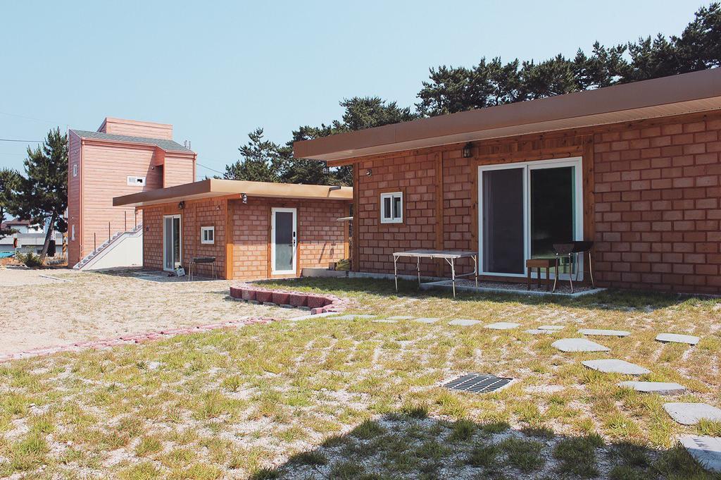 Tobang Red Clay Pension Похан Номер фото